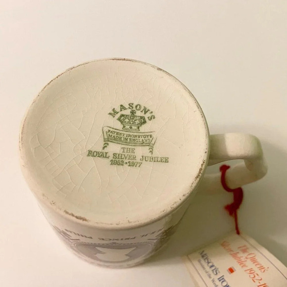 Vintage 1977 Royal Silver Jubilee Mason  Ironstone Mug Set of 2 England Crazing - Picture 14 of 16